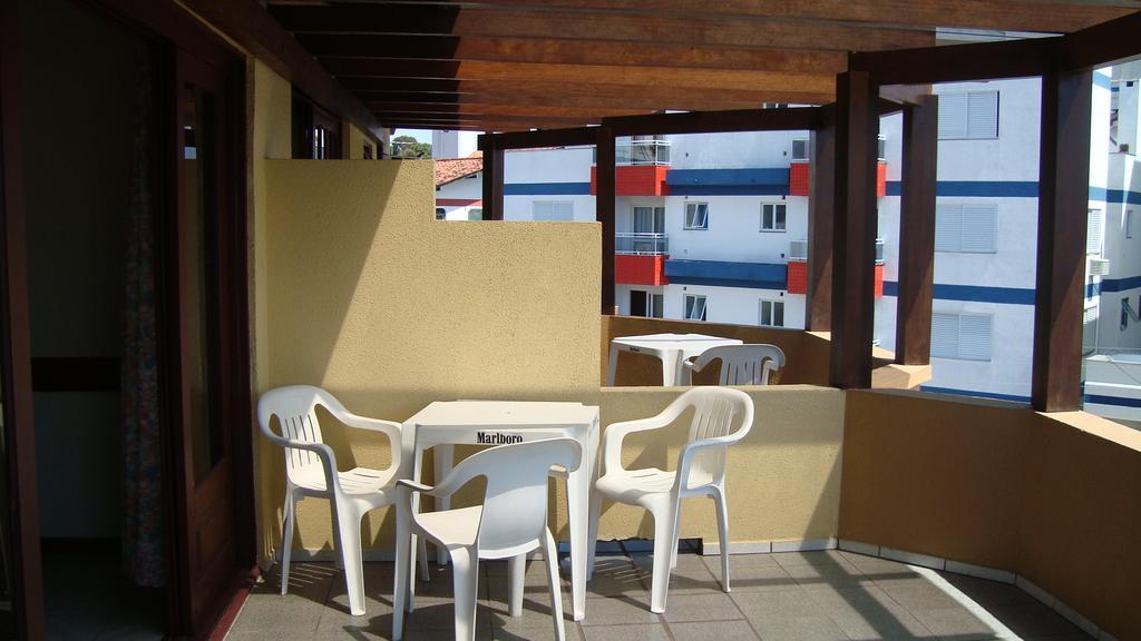Residencial Ilha Dourada Hotel Governador Celso Ramos Exterior photo