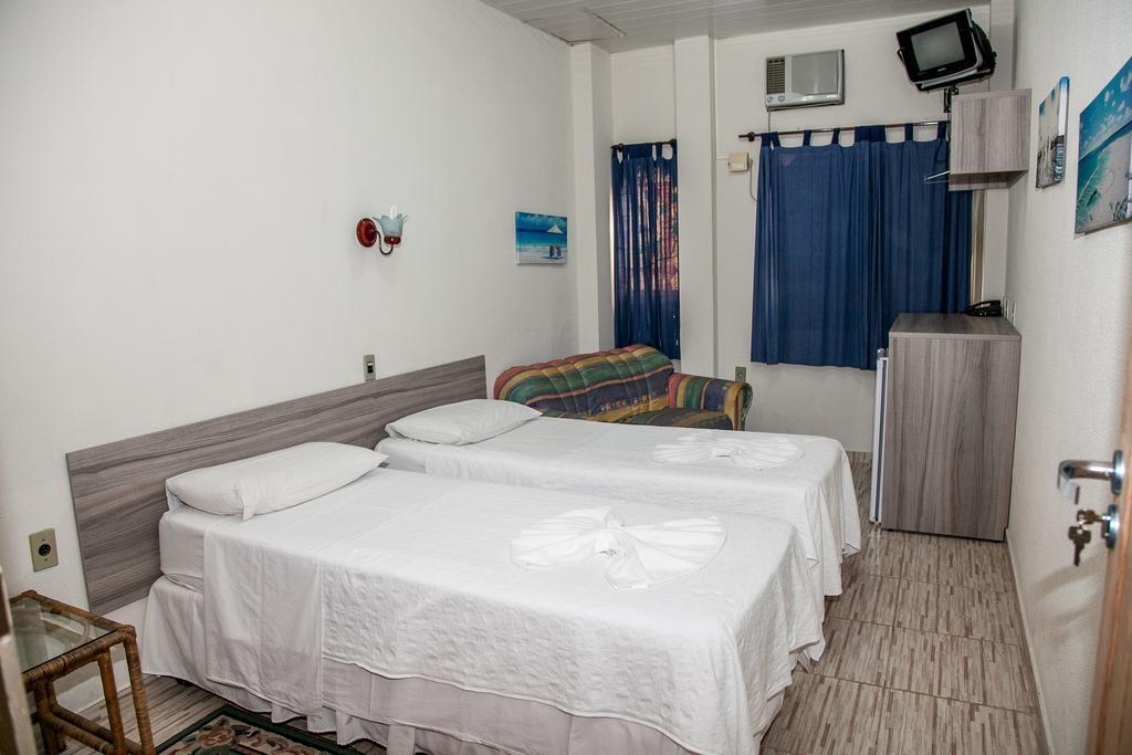 Residencial Ilha Dourada Hotel Governador Celso Ramos Room photo